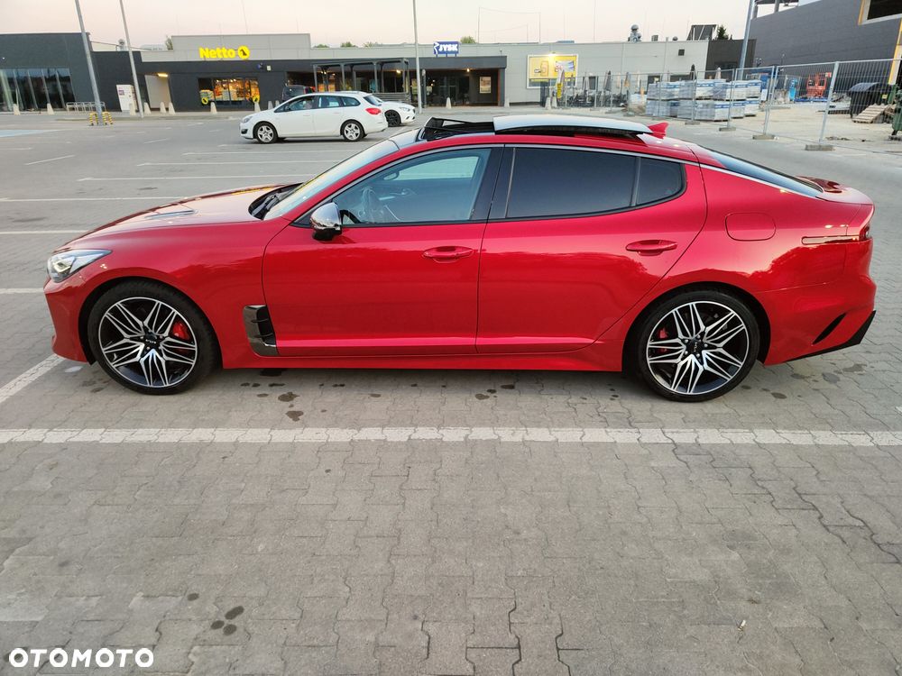 Kia Stinger - 3
