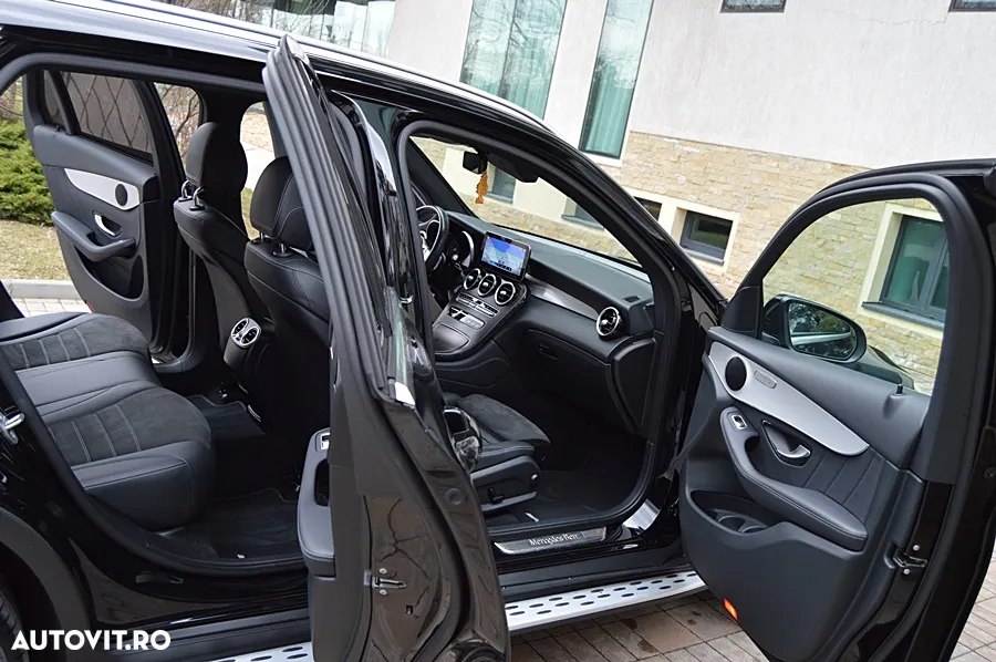 Mercedes-Benz GLC - 22