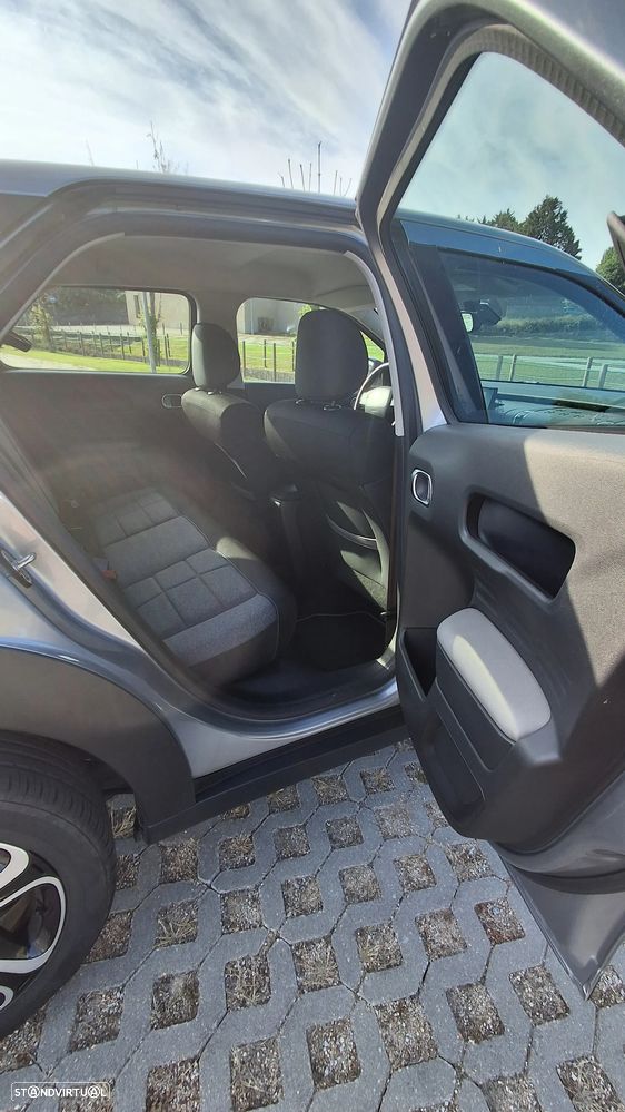 Citroën C4 Cactus 1.2 PureTech Feel - 26