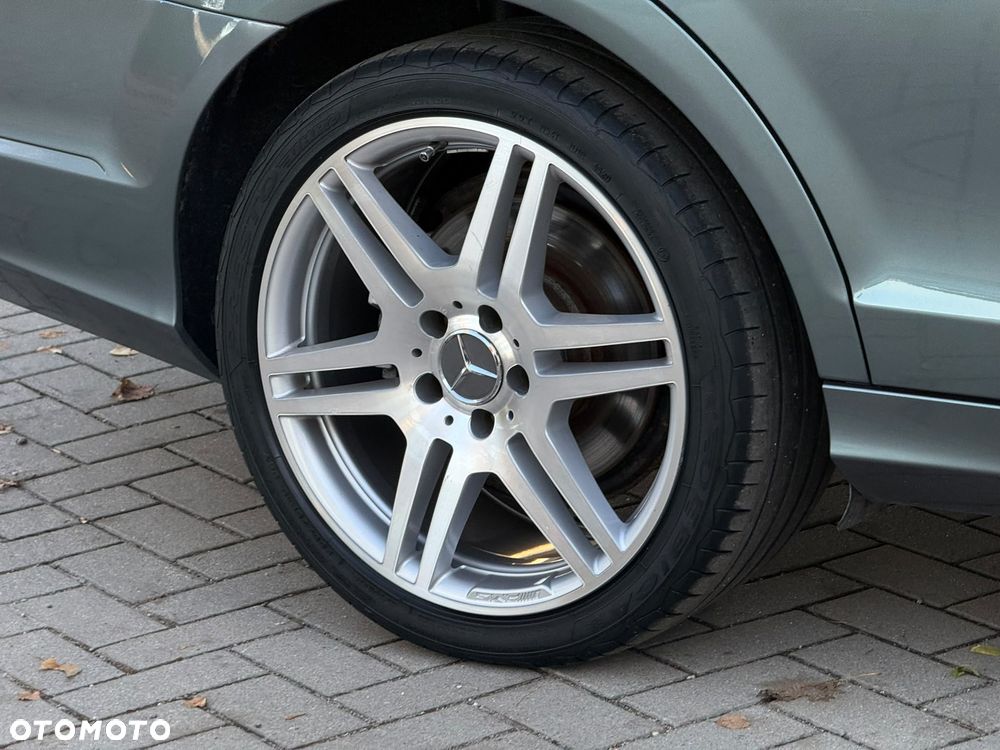Mercedes-Benz Klasa C 220 CDI 7G-TRONIC Edition - 31