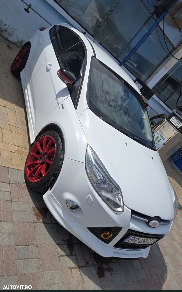 Ford Focus 1.6 Ecoboost Start Stop Sport - 1