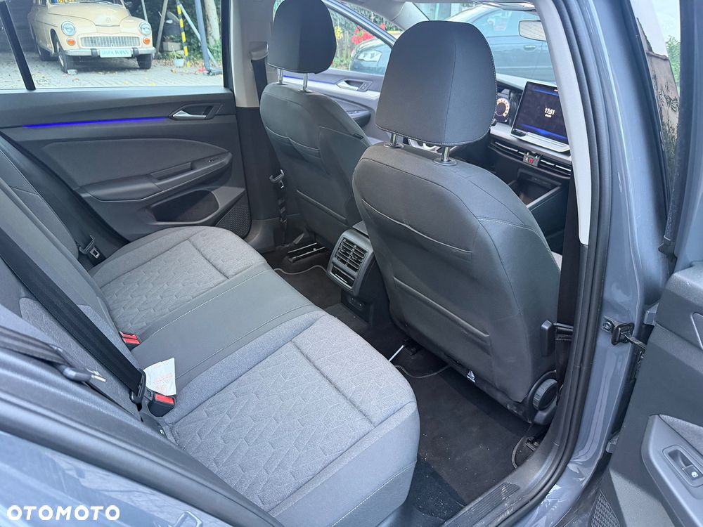 Volkswagen Golf 1.5 eTSI OPF DSG Style - 21