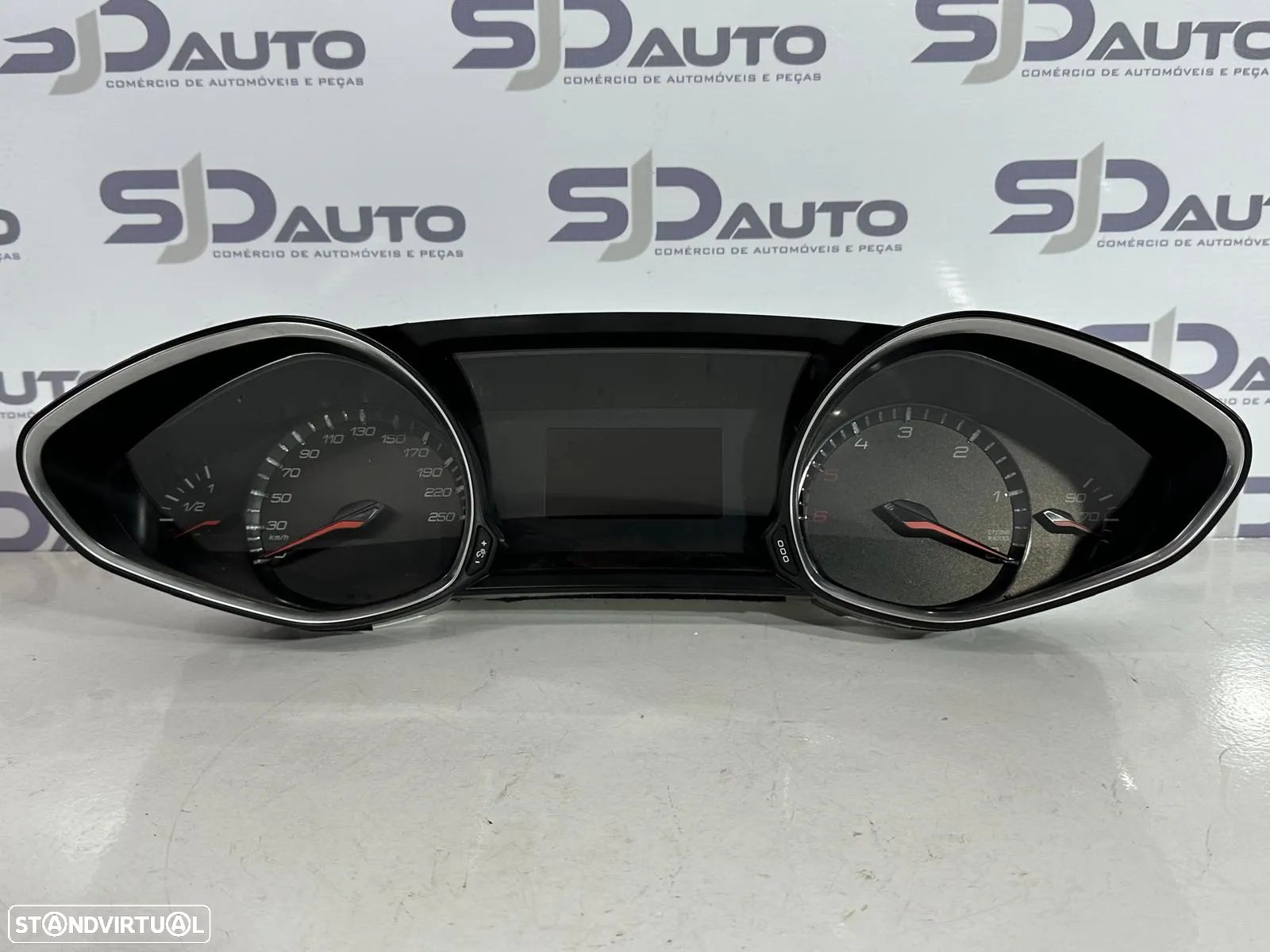 Quadrante - Peugeot 308 II (2016) - 1