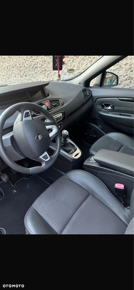 Renault Scenic - 5