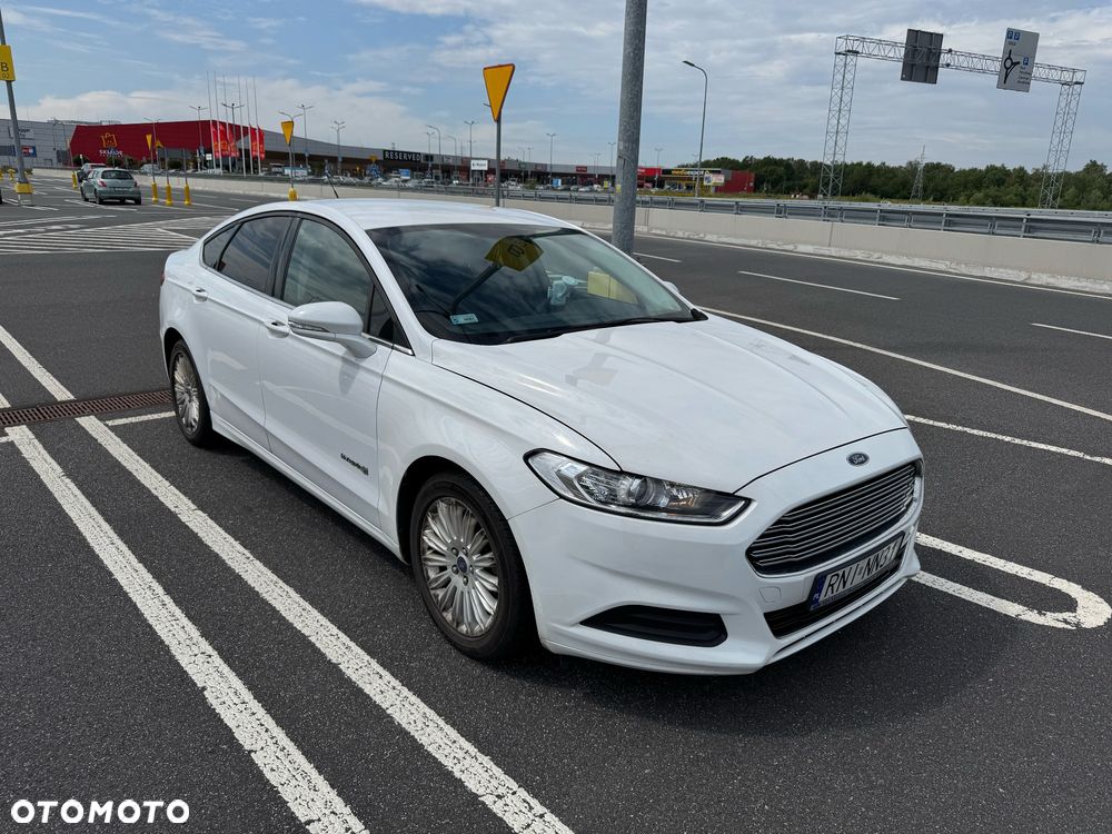 Ford Fusion - 1