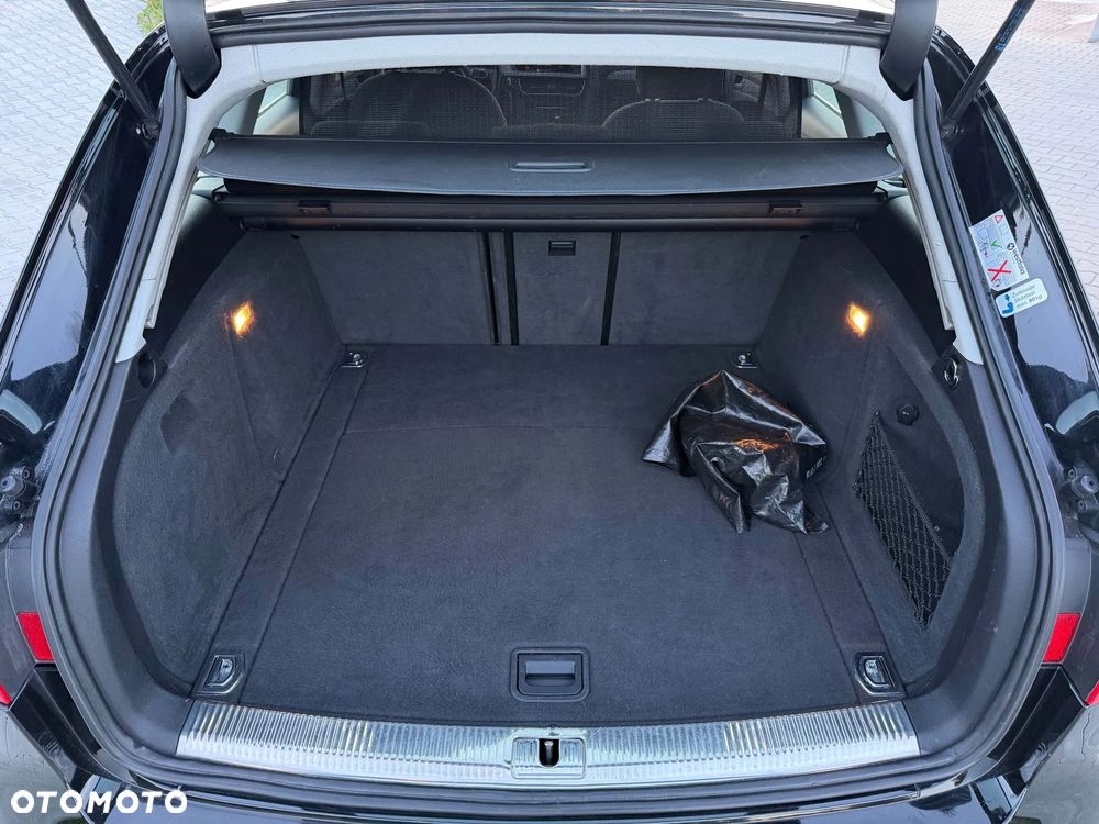 Audi A4 Avant 2.0 TDI DPF quattro Attraction - 15