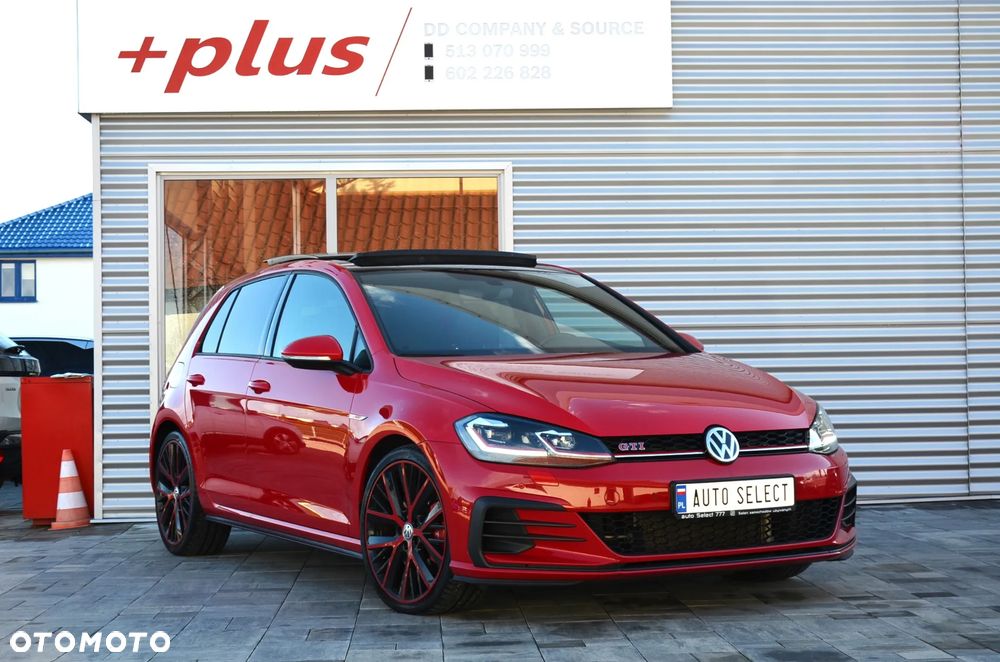 Volkswagen Golf GTI (BlueMotion Technology) DSG Performance - 17