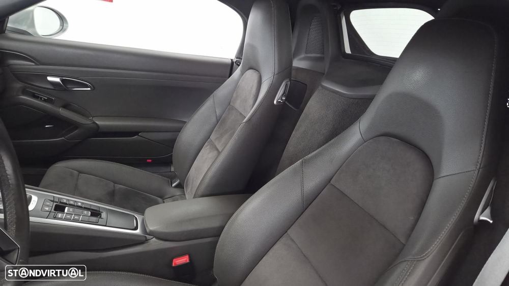 Porsche 718 Boxster 2.0 T PDK - 21