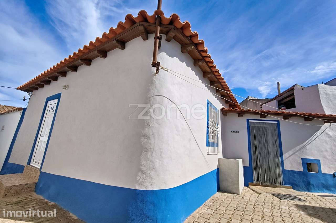 Moradia T2+1 renovada em Amorosa, São Bartolomeu de Messines - Grande imagem: 4/46