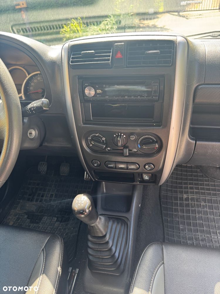 Suzuki Jimny - 9
