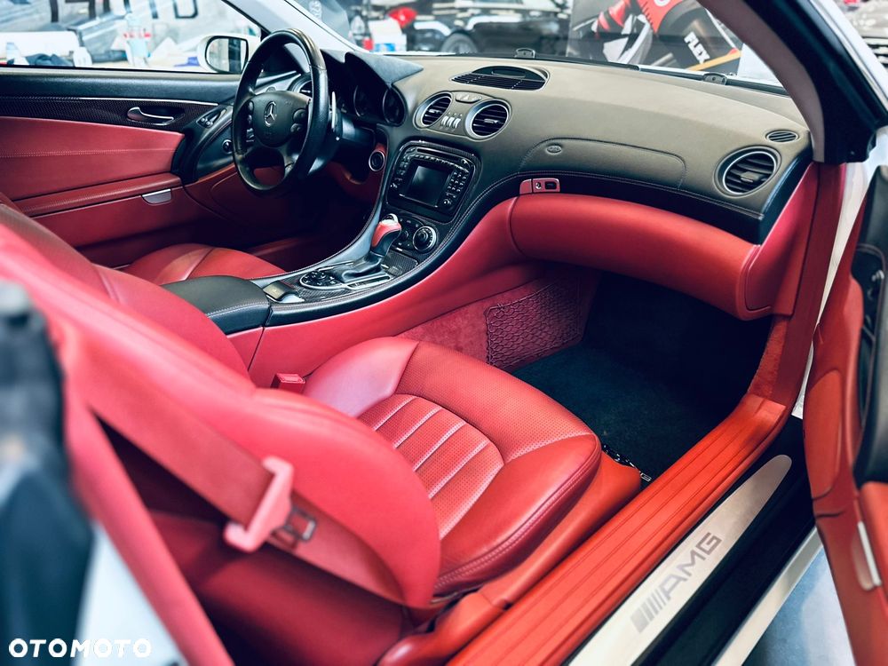 Mercedes-Benz SL 55 AMG - 12