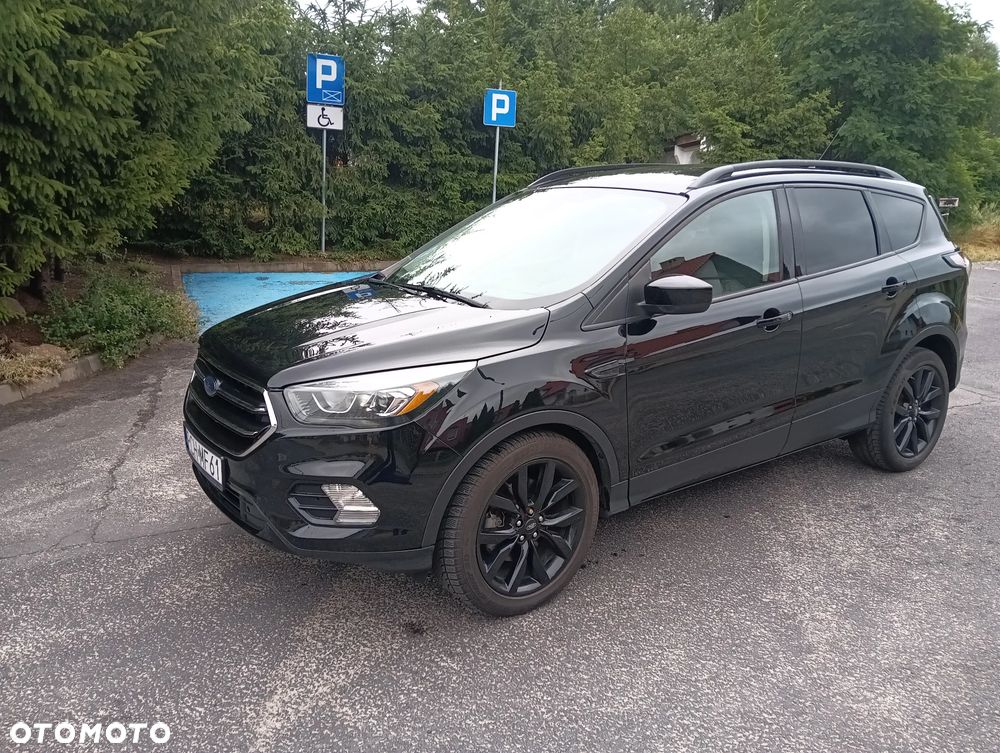 Ford Kuga 1.5 EcoBoost 4WD Titanium - 15