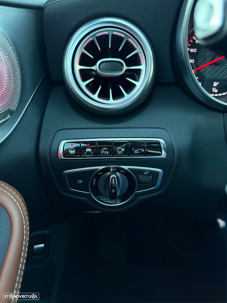 Mercedes-Benz C 63 AMG S - 27