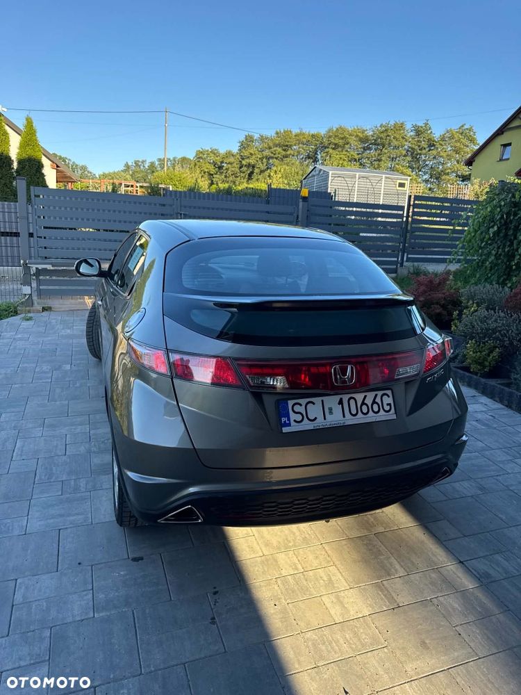 Honda Civic - 4