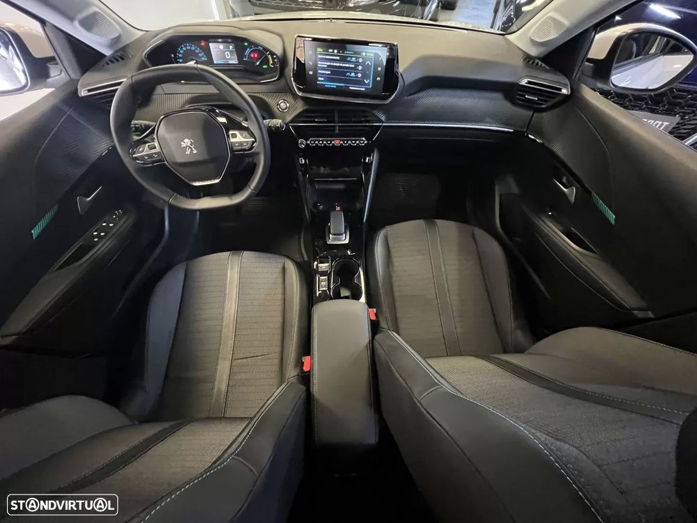 Peugeot e-208 Active Pack - 47