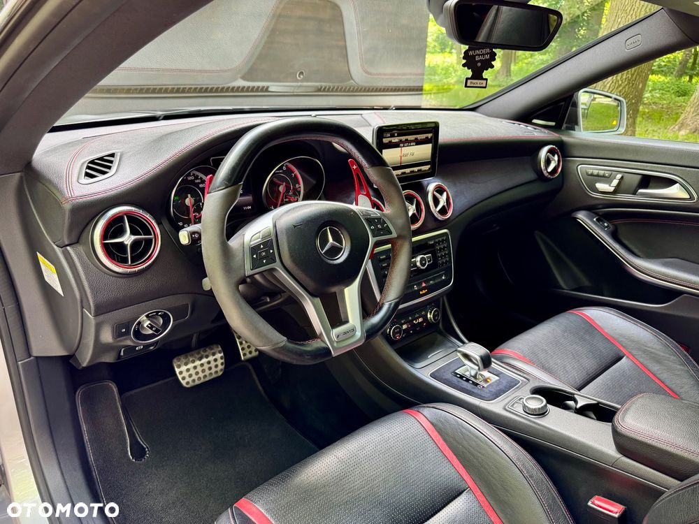 Mercedes-Benz CLA 45 AMG 4Matic 7G-DCT - 6