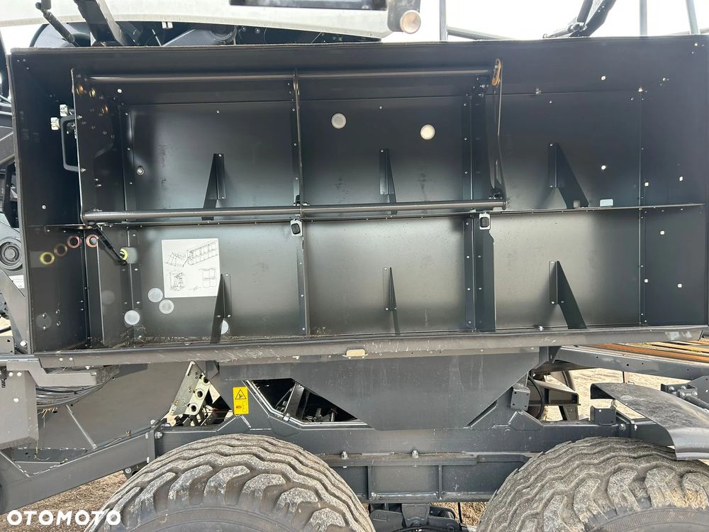 Claas 660 tys netto Claas Quadrant 4200 - 19