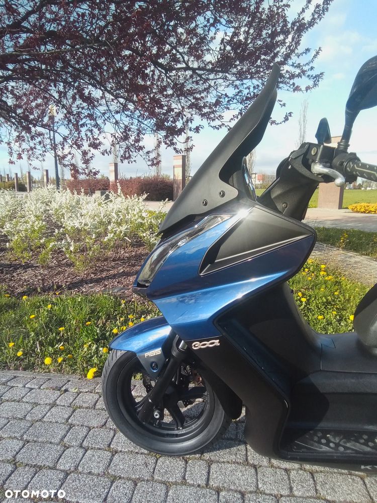 Kymco Downtown - 7