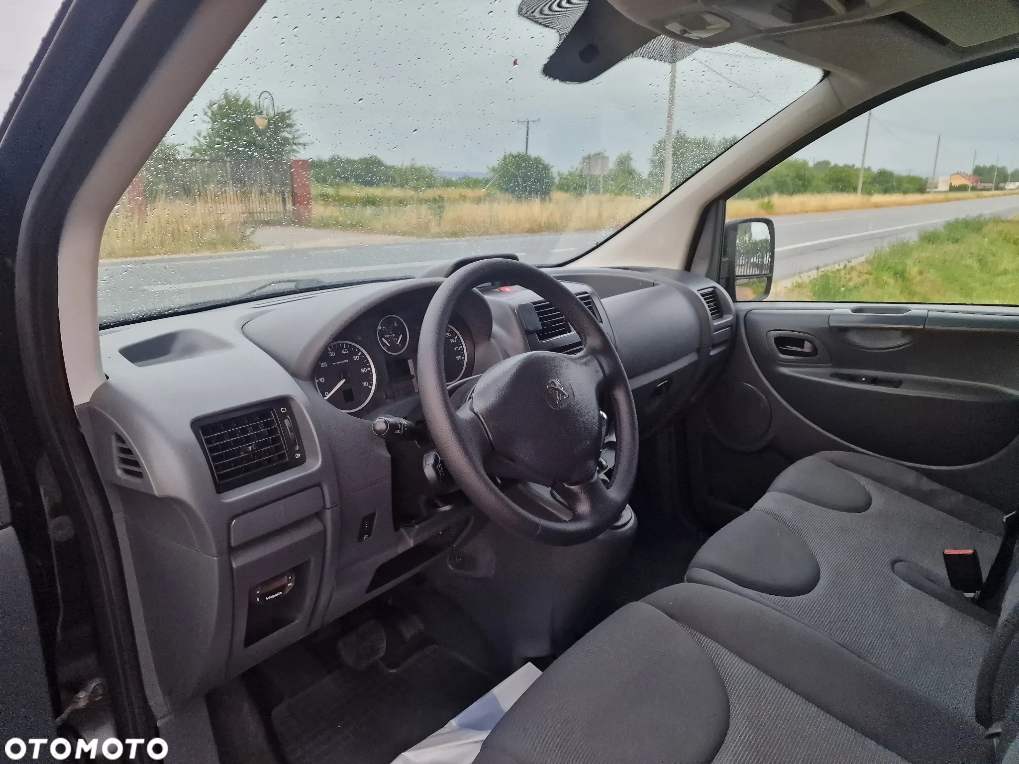Peugeot Expert - 11
