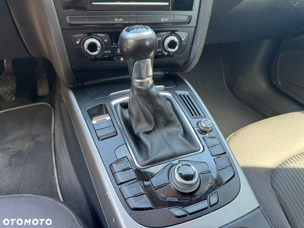 Audi A4 Avant 2.0 TDI 116g DPF Ambiente - 15