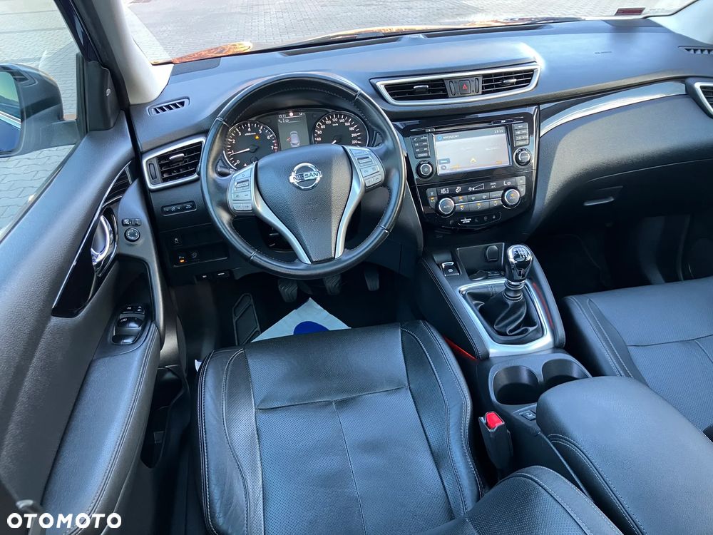 Nissan Qashqai 1.2 DIG-T N-Connecta EU6 - 30