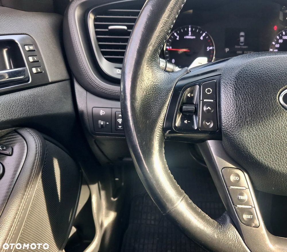 Kia Optima - 22