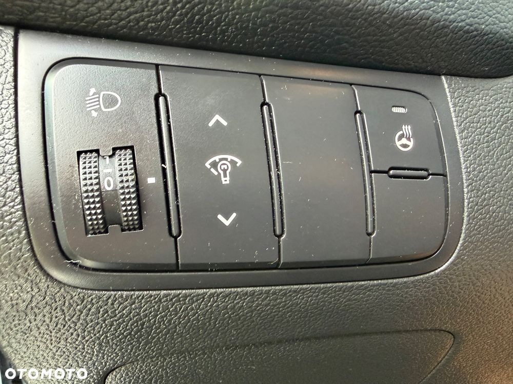 Kia Ceed 1.4 CVVT Dream Team Edition - 20