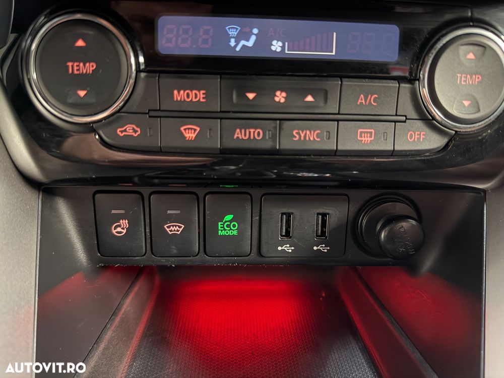 Mitsubishi Eclipse-Cross 1.5-litre 16-valve DOHC MIVEC 4X4 Invite+ Aut. - 22