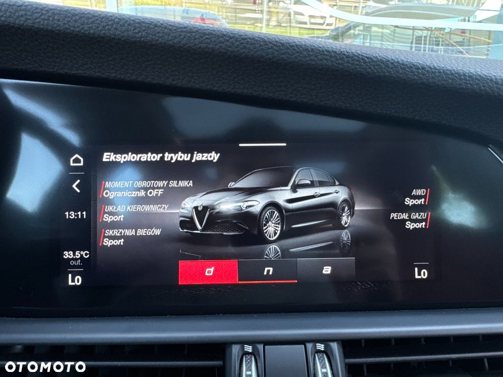 Alfa Romeo Giulia 2.0 Turbo TI Q4 - 37