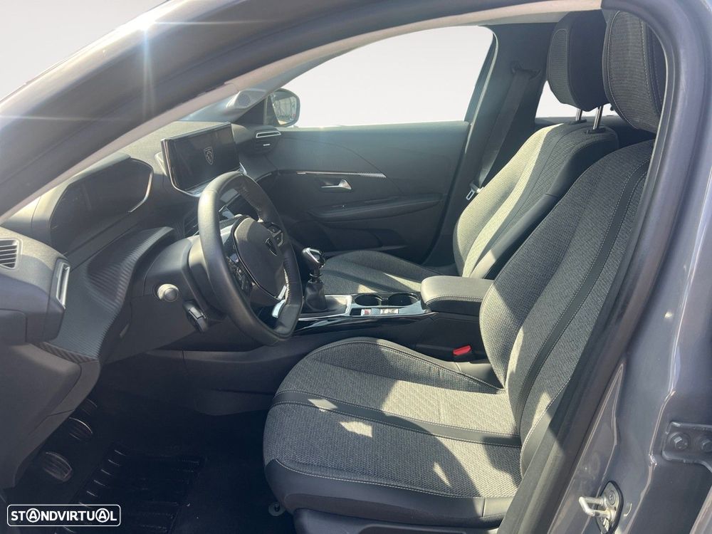 Peugeot 208 1.2 PureTech Allure - 9