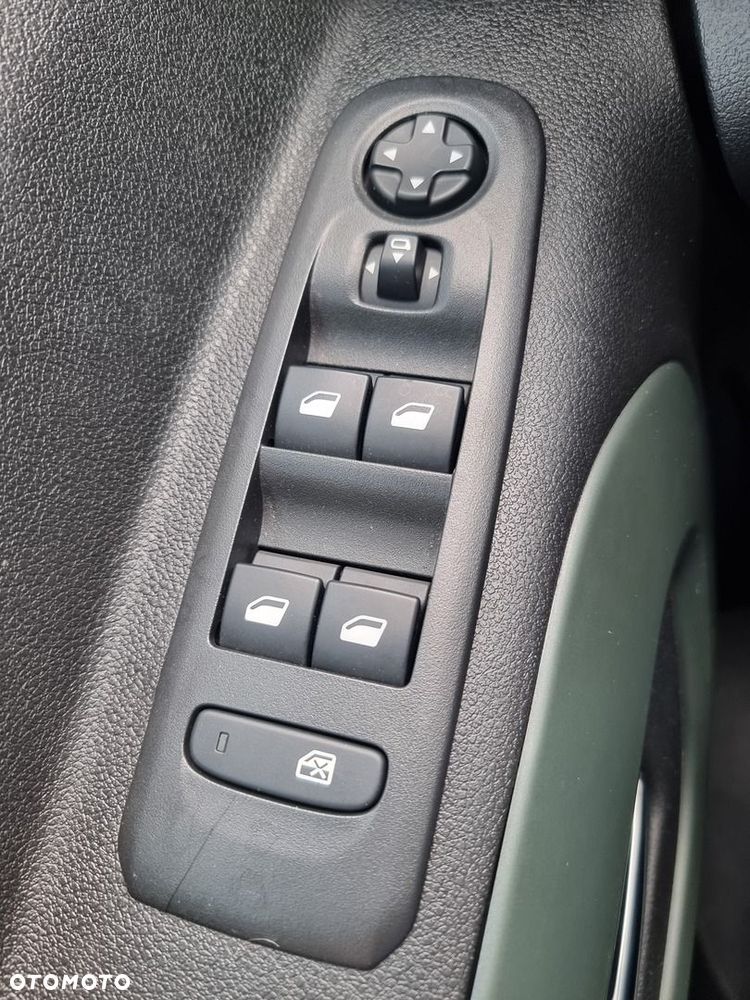 Citroën Berlingo XL 1.5 BlueHDI Shine S&S (7-os.) - 31