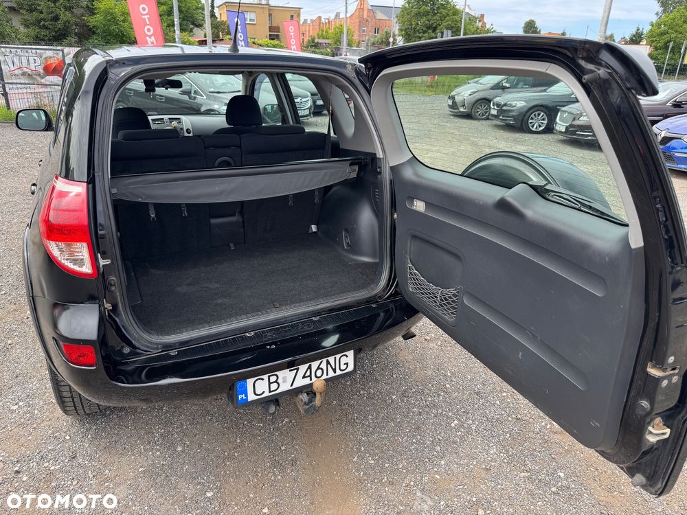 Toyota RAV4 2.2 D-CAT 4x4 Executive - 6