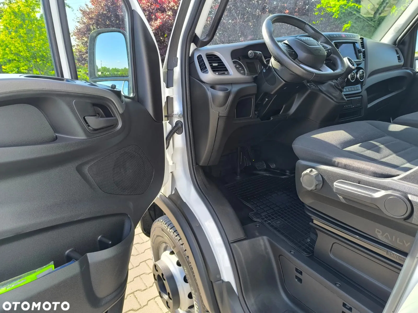 Iveco Daily 70C21 WINDA 1500kg! Kontener/Izoterma 8 Palet! Automat, Stan Idealny! - 13
