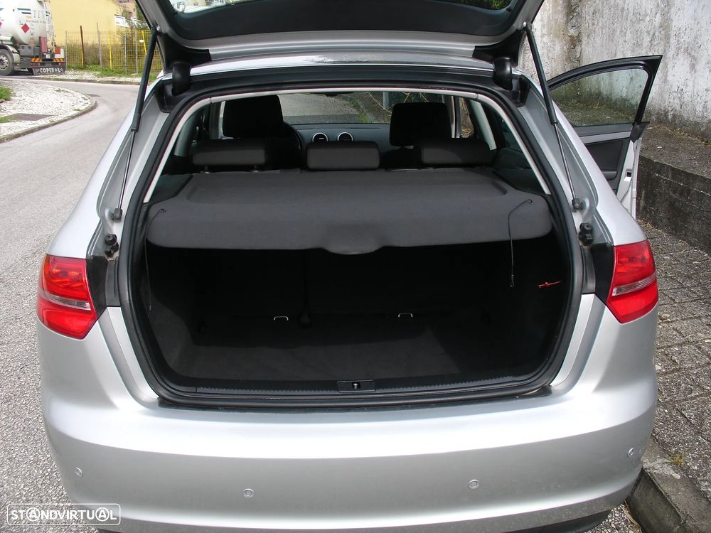 Audi A3 Sportback 2.0 TDi Attraction - 14