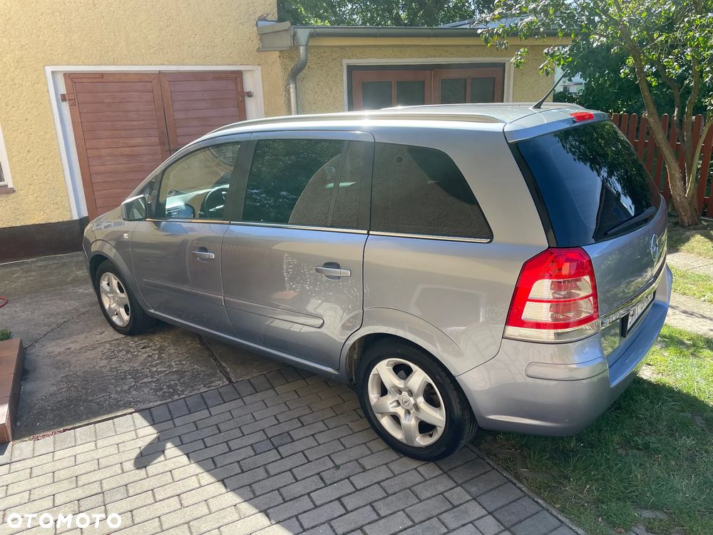 Opel Zafira 1.6 Enjoy - 3