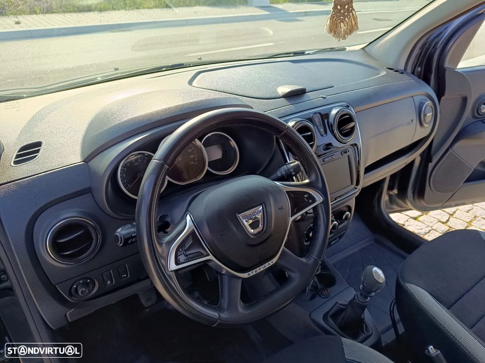 Dacia Lodgy Blue dCi 115 Stepway Plus - 14