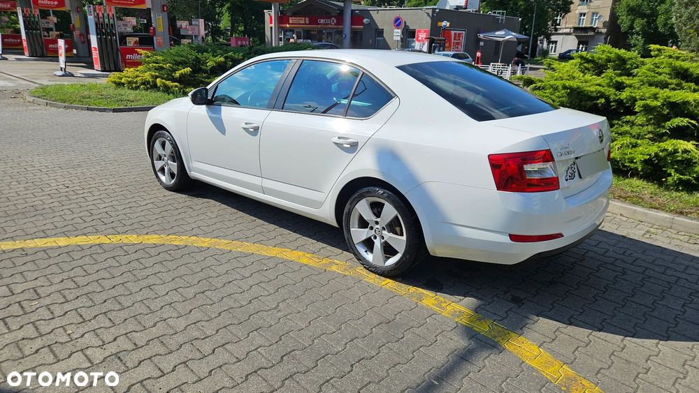 Skoda Octavia - 8