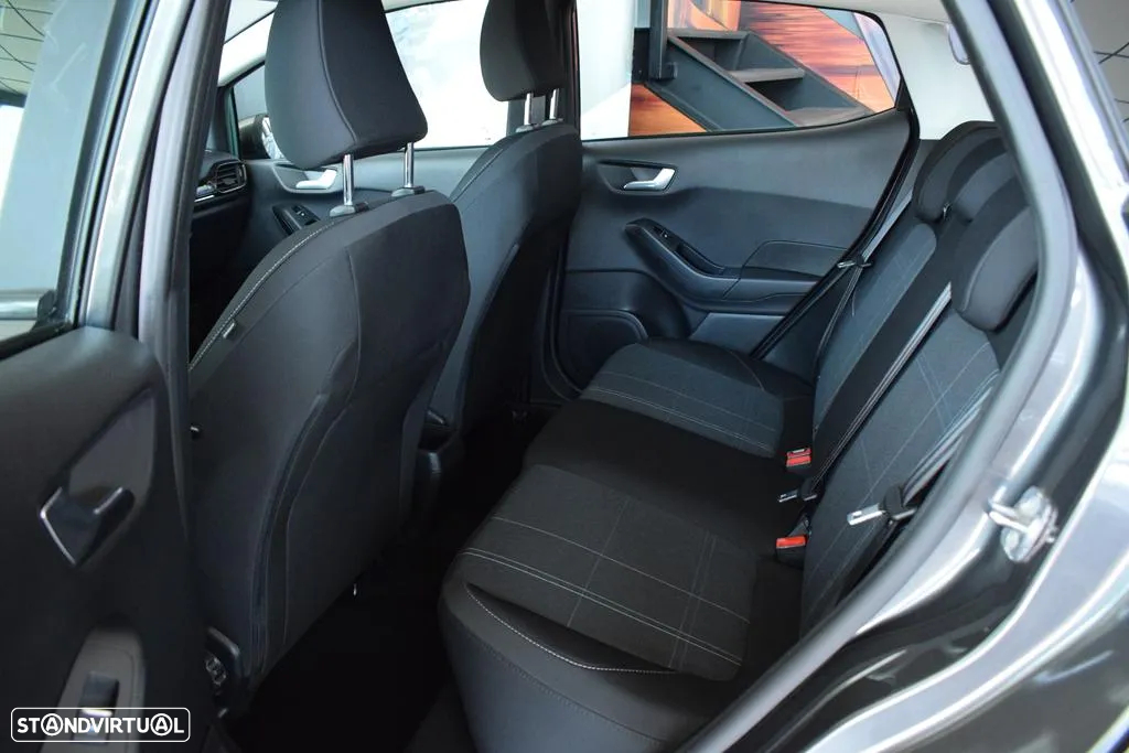 Ford Fiesta 1.5 TDCi Connected - 23