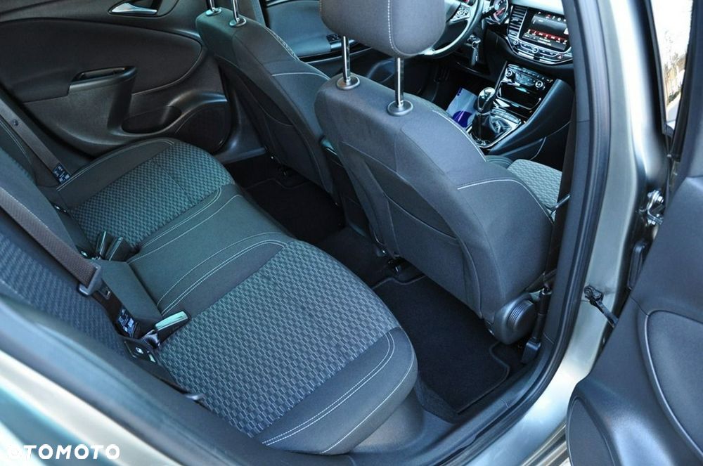 Opel Astra - 27