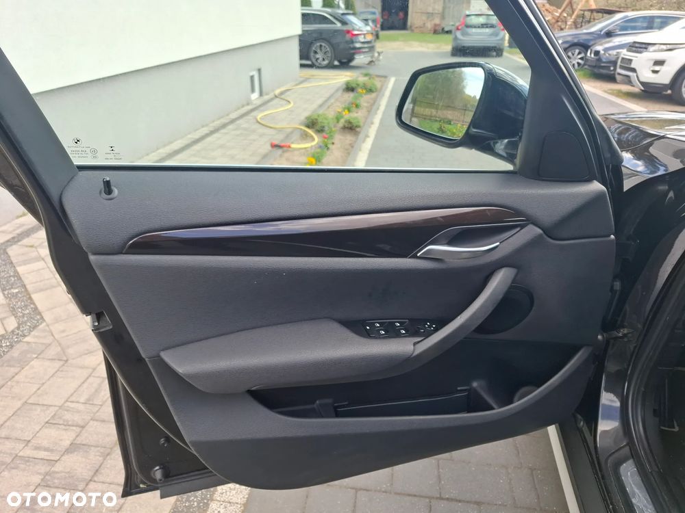 BMW X1 sDrive16d xLine - 10