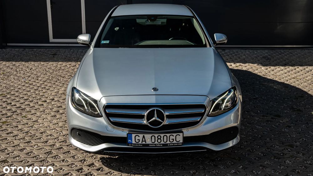 Mercedes-Benz Klasa E 220 d 9G-TRONIC - 3
