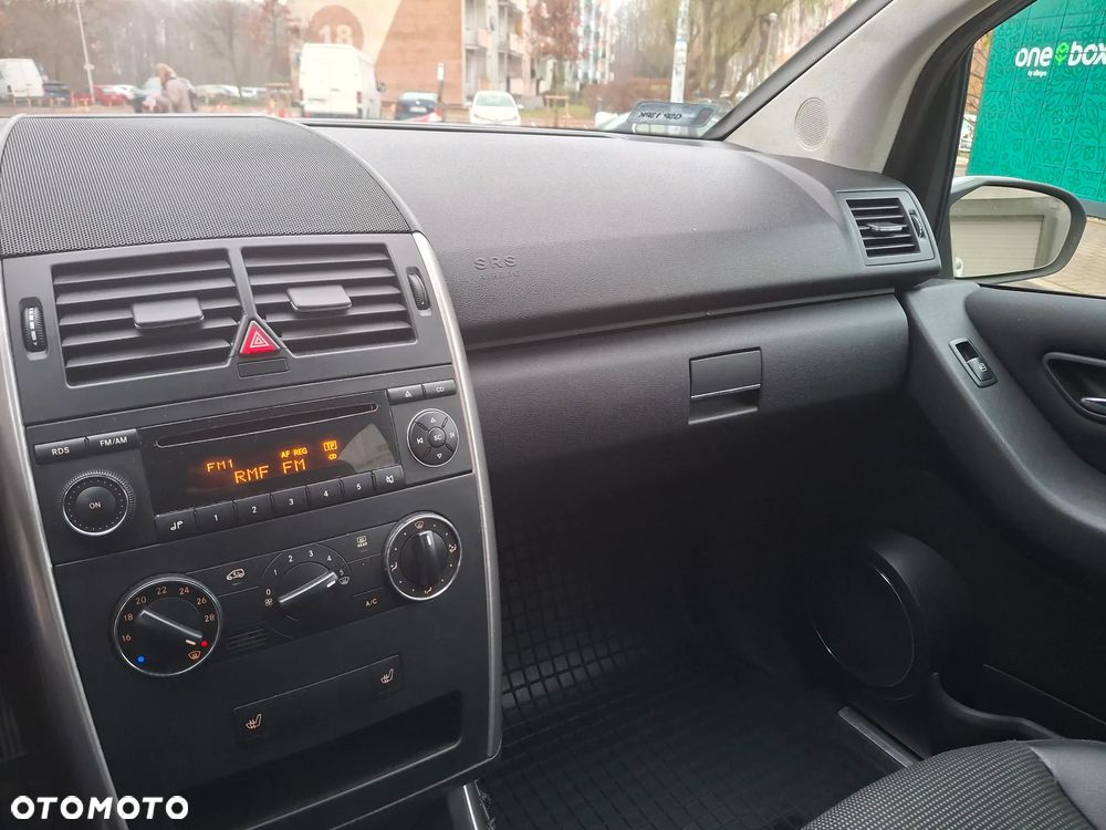 Mercedes-Benz Klasa A 170 Elegance - 24