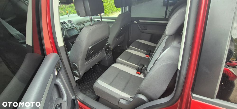 Volkswagen Touran 2.0 TDI DPF DSG Comfortline - 11