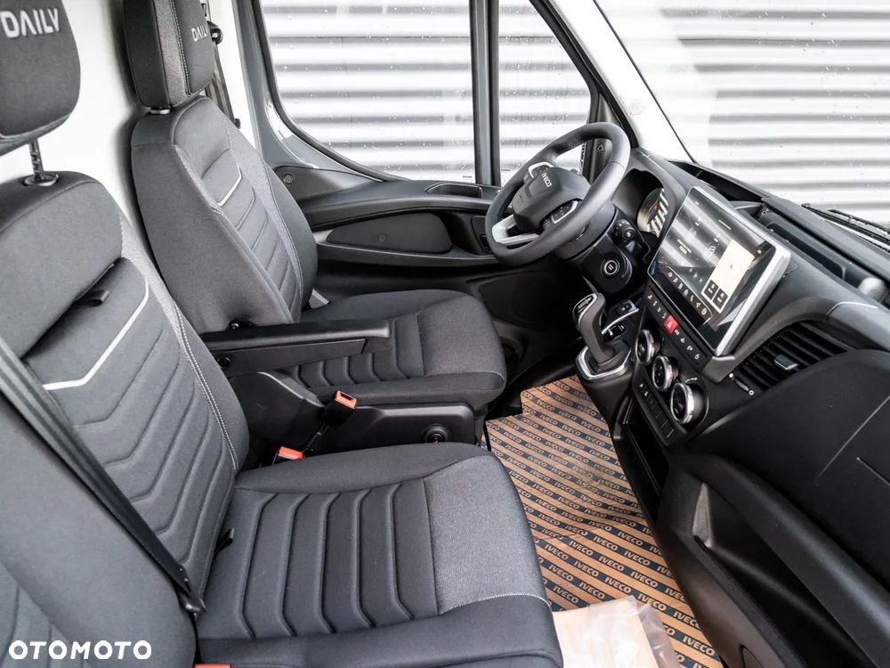 Iveco Daily 35S21HA8V 3.0 207KM L4H3 - 6