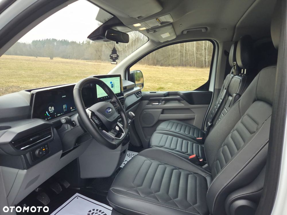 Ford Tourneo Custom L2H1 VA Titanium - 20