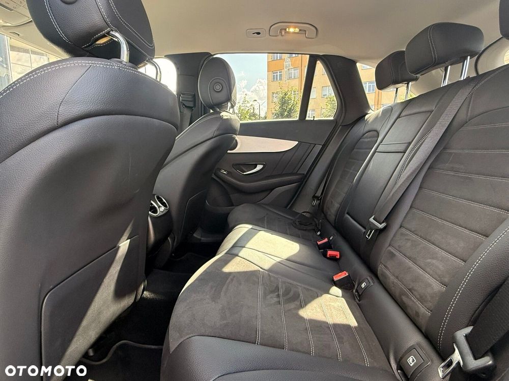 Mercedes-Benz GLC 200 d 4-Matic Business Edition - 12
