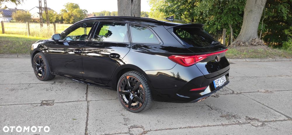 Cupra Leon Sportstourer - 3
