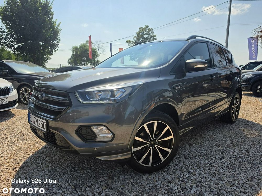 Ford Kuga 1.5 EcoBoost 2x4 ST-Line - 6