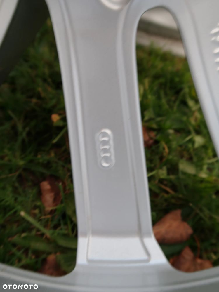 Felgi Aluminiowe Audi A5 A4 Q5 SQ5 A6 19'' Oryginalne Jak Nowe 8w0 - 12