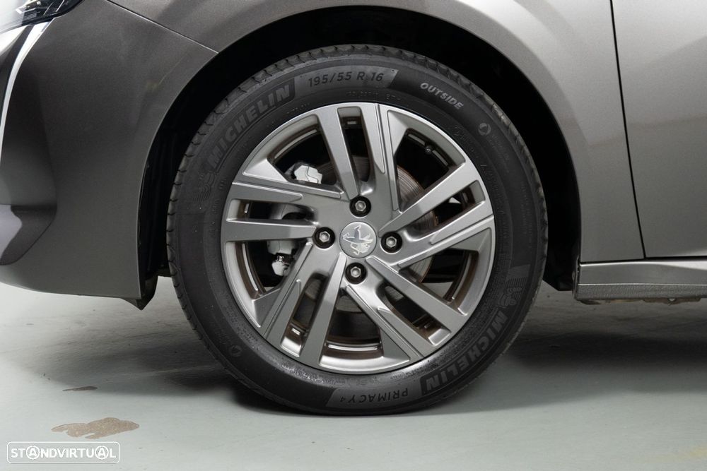 Peugeot 208 1.2 PureTech Active Pack - 17